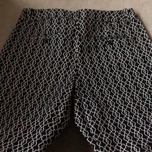 Patterned pants! - Picture 6 of 7